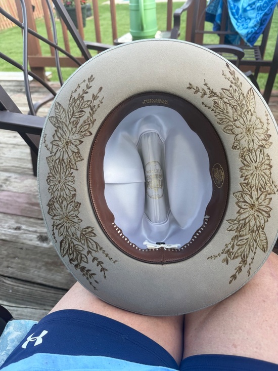 Vintage Stetson hat with custom hand burnt design